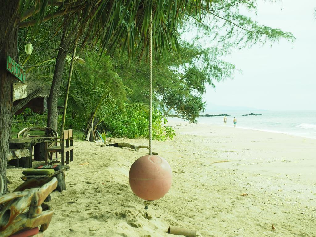 Отель Cocobar&Bungalow'Kohjum Кох-Юм Экстерьер фото