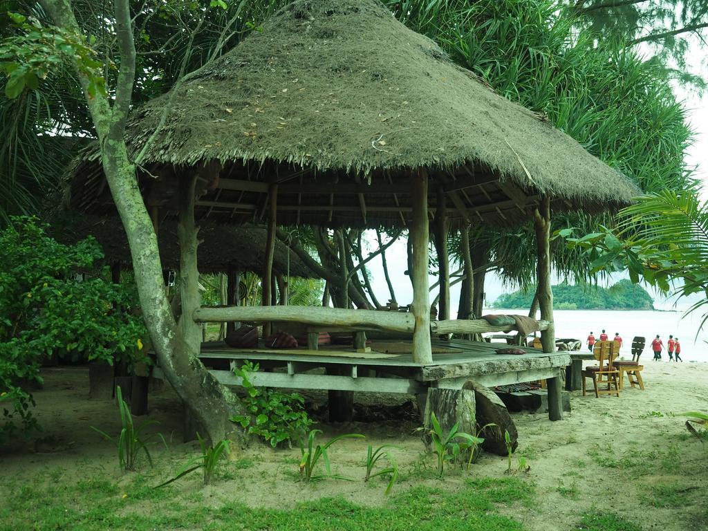 Отель Cocobar&Bungalow'Kohjum Кох-Юм Экстерьер фото