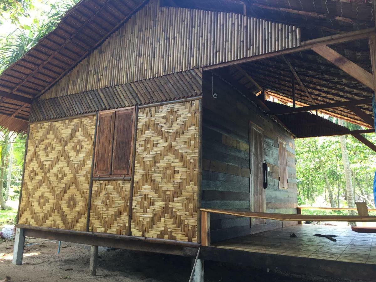Отель Cocobar&Bungalow'Kohjum Кох-Юм Экстерьер фото